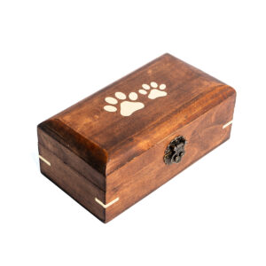 Urna de madera rectangular D.